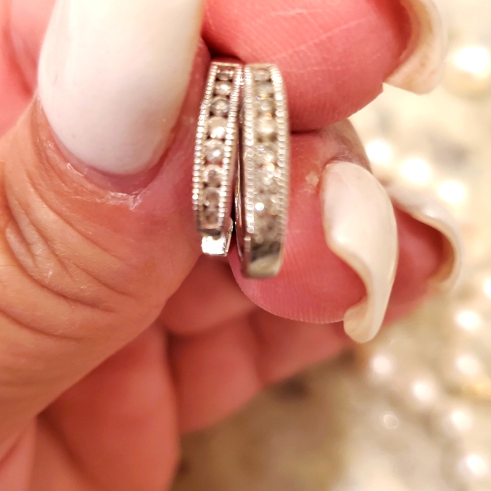 14k White Gold Earrings w Diamonds + Pearls Necklace added as a 🎁 bonus!